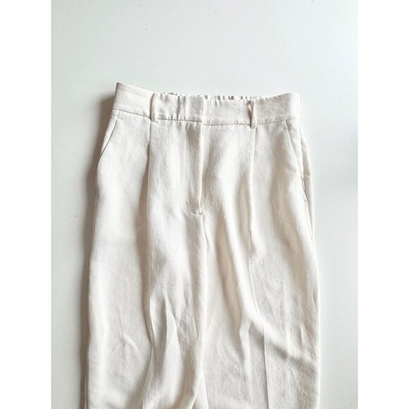 NWOT Aritzia WILFRED Dashwood Ivory Crepe Pleated Carrot Trouser Pants, Size 10 - Picture 2 of 16
